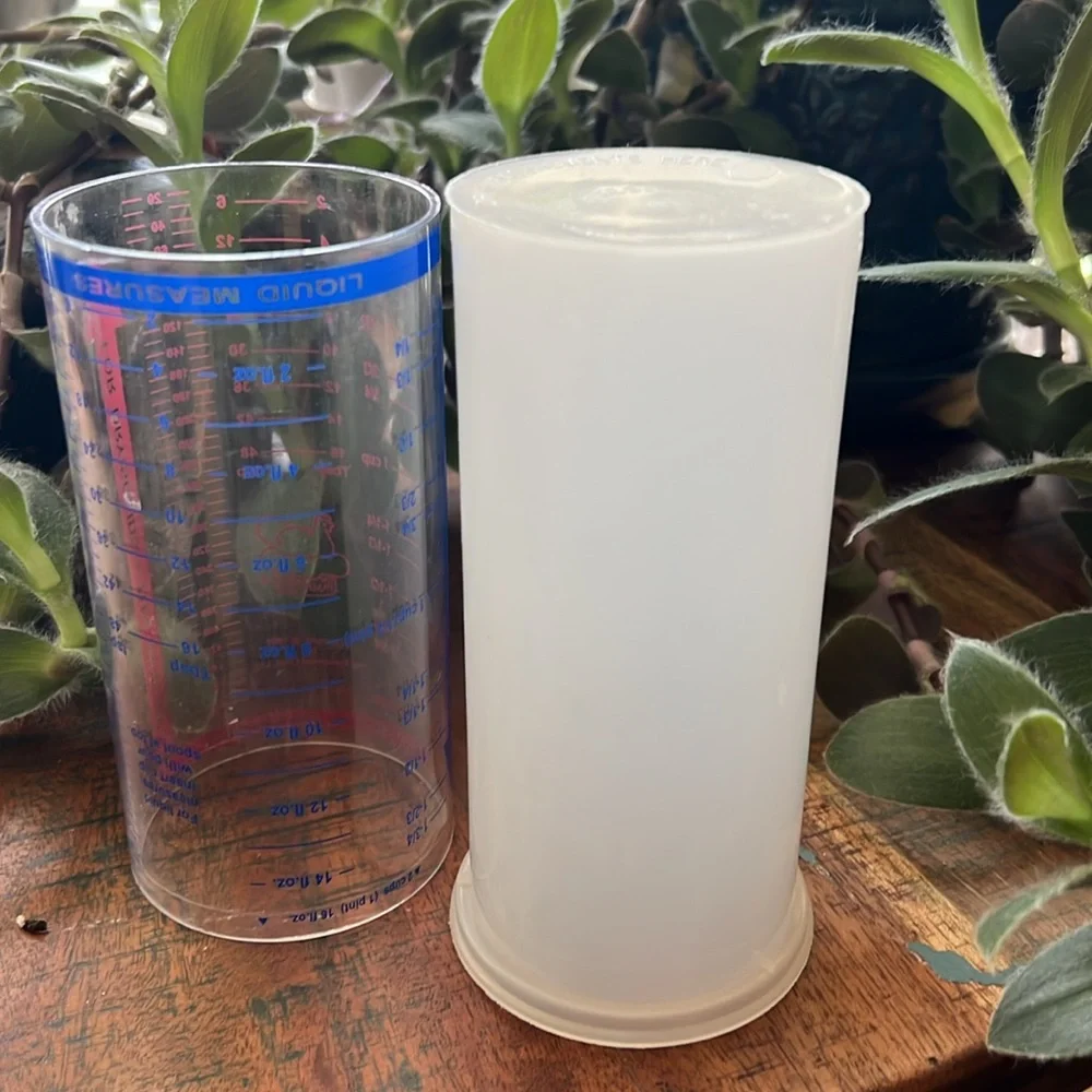 The Pampered Chef Wondercup Measure All Liquid & Dry Measuring Cup